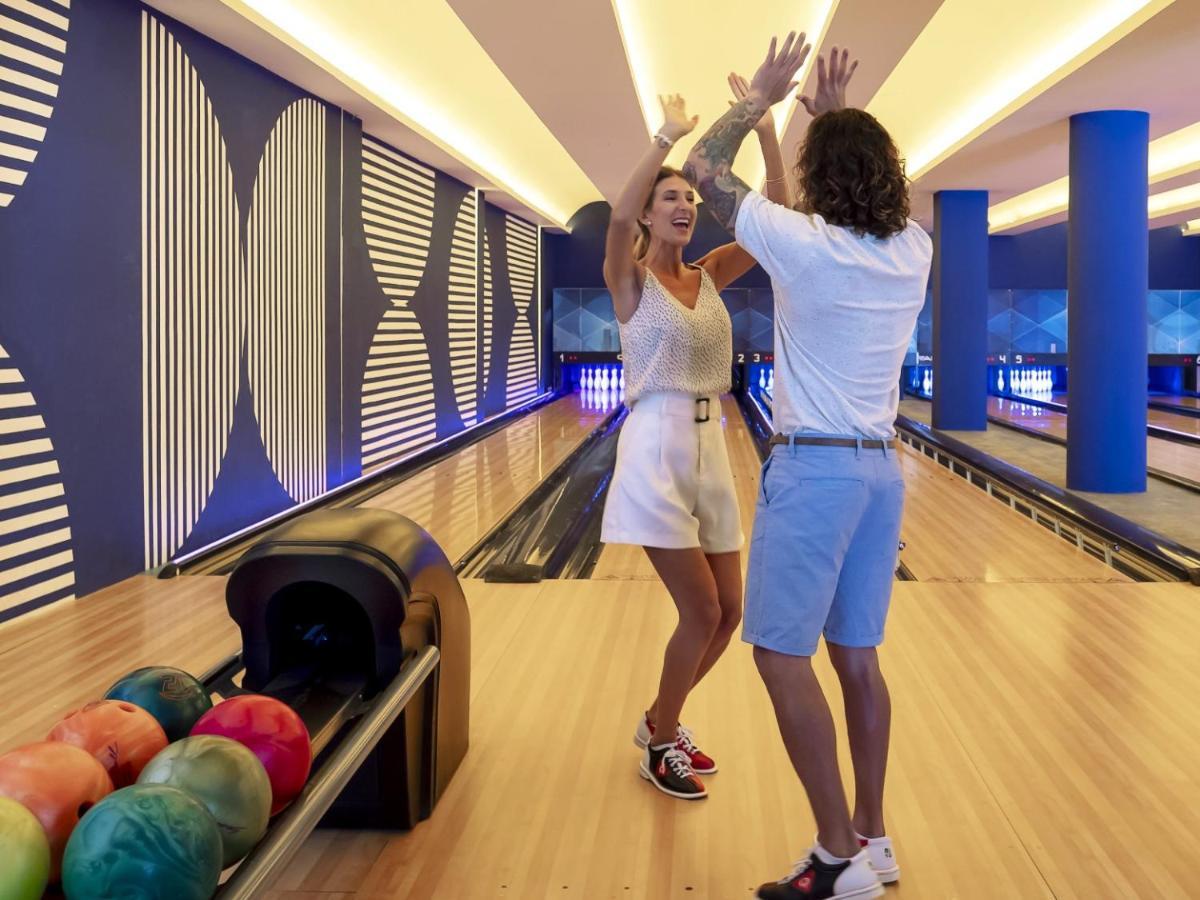 Отель Ocean Eden Bay (Adults Only) Spring Rises Экстерьер фото Bowling