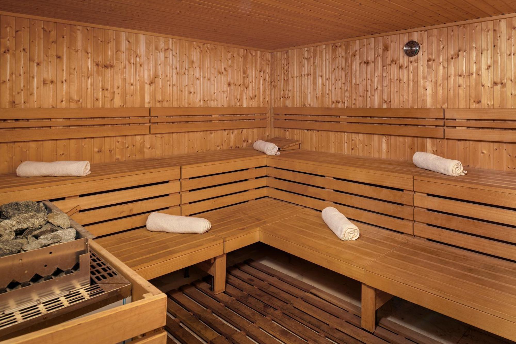 Отель Ocean Eden Bay (Adults Only) Spring Rises Экстерьер фото A Finnish sauna